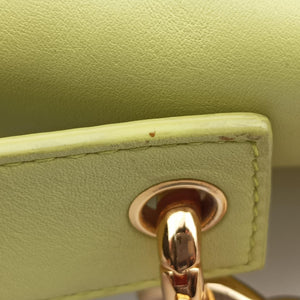 Pre-owned Bottega Veneta The Chain Pouch Yellow lambskin bum bag/waist bag | stylenewstar