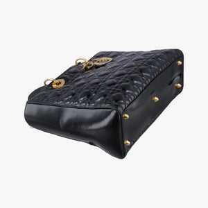 Pre-owned Christian Dior Lady Dior Black Patent handbag | stylenewstar