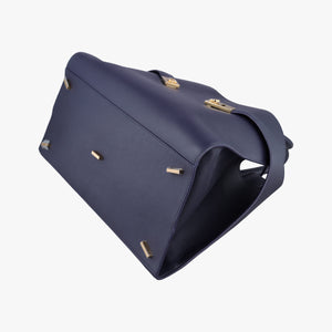 Pre-owned Ferragamo hug Navy leather shoulderbag | stylenewstar