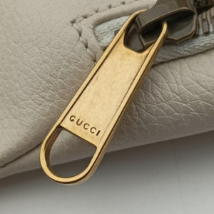Pre-owned Gucci Print White Leather 527792 bum bag/waist bag | stylenewstar