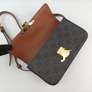 Secondhand Celine TRIOMPHE Brown PVC coated canvas shoulderbag | stylenewstar