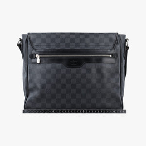 Pre-owned Louis Vuitton DANIEL MM Noir Damier Graphite N58029 shoulderbag | stylenewstar