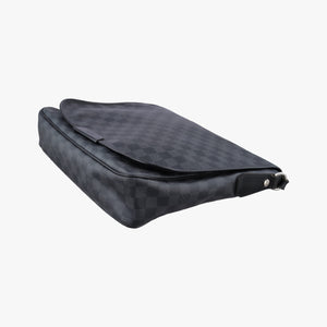 Pre-owned Louis Vuitton DANIEL MM Noir Damier Graphite N58029 shoulderbag | stylenewstar