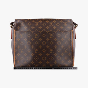 Pre-owned Louis Vuitton Abbesses Messenger MM brown Monogram canvas M97038 shoulderbag | stylenewstar