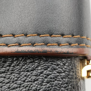 Pre-owned Miu Miu Miu Lady Black Leather shoulderbag | stylenewstar