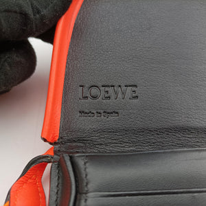 Pre-owned Loewe Heel Pouch mini Orange Leather shoulderbag | stylenewstar
