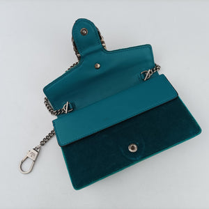 Pre-owned Gucci Dionysus Green velour 476432 shoulderbag | stylenewstar