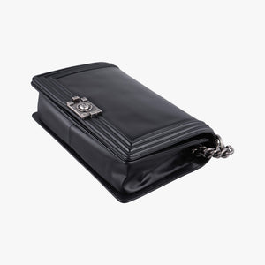 Pre-owned Chanel BOY CHANEL Black Leather A92193 shoulderbag | stylenewstar