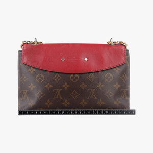 Vintage Louis Vuitton SAINT PLACIDE brown×CERISE Monogram Canvas×calf leather M43713 shoulderbag | stylenewstar