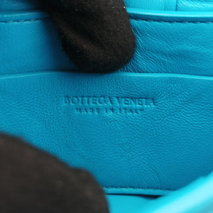 Pre-owned Bottega Veneta candy cassette Blue Leather shoulderbag | stylenewstar
