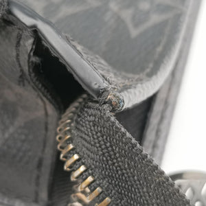 Pre-owned Louis Vuitton Pochette Voyage MM Black x Silver Monogram Split M63039 clutchbag | stylenewstar