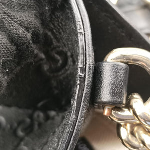 Pre-owned Gucci Emily Black Leather 295402 shoulderbag | stylenewstar