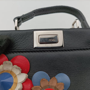 Pre-owned Fendi Micro Peekaboo Black×multi Leather 8M0355 shoulderbag | stylenewstar
