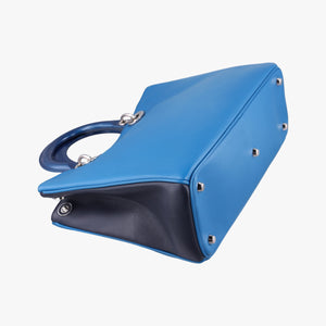 Secondhand Christian Dior Diorissimo Blue Patent x Leather shoulderbag | stylenewstar