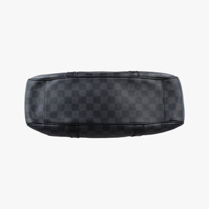 Pre-owned Louis Vuitton Tadao Noir Damier Graphite N51192 shoulderbag | stylenewstar