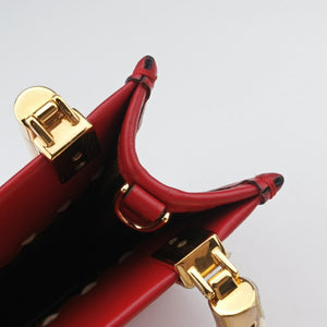 Pre-owned Fendi SUNSHINE SHOPPER Red Leather 8BS051 shoulderbag | stylenewstar