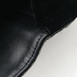 Pre-owned Yves Saint Laurent KATE Black velour 534396 bum bag/waist bag | stylenewstar