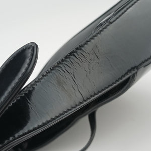 Pre-owned Yves Saint Laurent LE 5 a 7 Mini Hobo Black Patent 57223 shoulderbag | stylenewstar