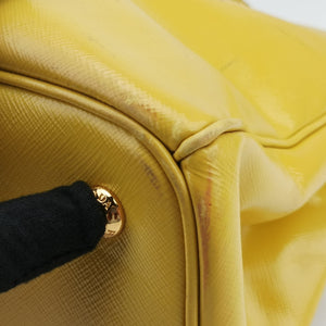 Vintage Prada Galleria Yellow Patent BN1874 handbag | stylenewstar