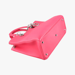 Secondhand Christian Dior Diorissimo Rose Leather shoulderbag | stylenewstar