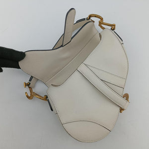 Pre-owned Christian Dior Saddle White Leather handbag | stylenewstar