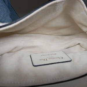 Pre-owned Christian Dior Saddle White Leather handbag | stylenewstar