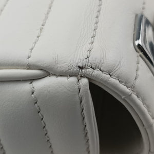 Pre-owned Prada Diagramme White Leather 1BD108 shoulderbag | stylenewstar