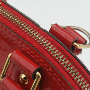 Pre-owned Louis Vuitton Alma BB CERISE Vernis M90174 shoulderbag | stylenewstar