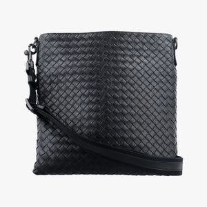 Pre-owned Bottega Veneta Intrecciato Black lambskin shoulderbag | stylenewstar