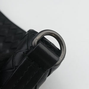 Pre-owned Bottega Veneta Intrecciato Black lambskin shoulderbag | stylenewstar