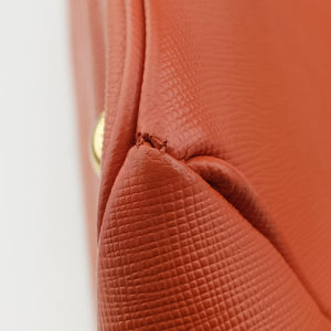 Vintage Prada Galleria Orange SAFFIANO Leather BN1844 handbag | stylenewstar