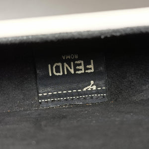 Pre-owned Fendi Trunk White×Black Leather 7VA507 shoulderbag | stylenewstar