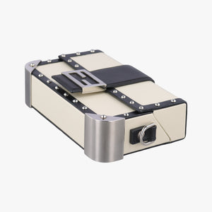 Pre-owned Fendi Trunk White×Black Leather 7VA507 shoulderbag | stylenewstar