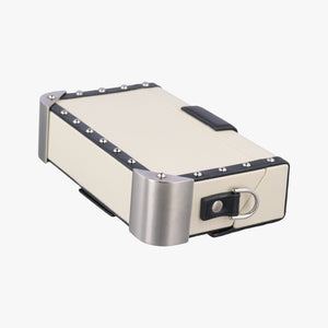 Pre-owned Fendi Trunk White×Black Leather 7VA507 shoulderbag | stylenewstar