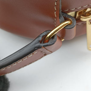 Pre-owned Celine Oval Purse Cuir Triomphe Brown Leather shoulderbag | stylenewstar