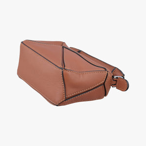 Pre-owned Loewe Puzzle Brown Leather shoulderbag | stylenewstar