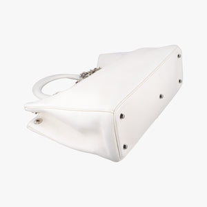 Secondhand Christian Dior Diorissimo White Leather shoulderbag | stylenewstar