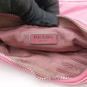 Secondhand Prada Re-Edition 2005 Hobo Pink Nylon×leather 1NE515 handbag | stylenewstar