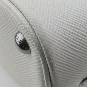 Pre-owned Prada Small Panier White Saffiano leather 1BA217 shoulderbag | stylenewstar