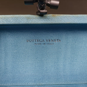 Pre-owned Bottega Veneta Intrecciato Blue Fabric clutchbag | stylenewstar