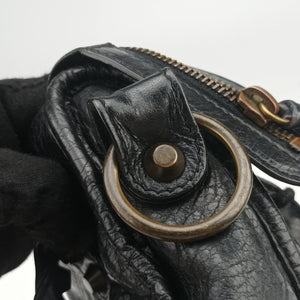 Pre-owned Balenciaga Classic City Mini Black lambskin shoulderbag | stylenewstar