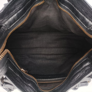 Pre-owned Balenciaga Classic City Mini Black lambskin shoulderbag | stylenewstar