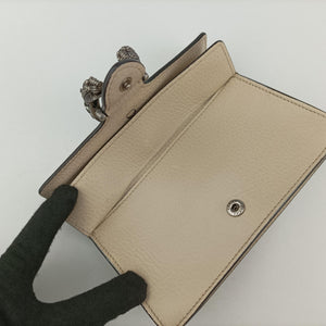 Secondhand Gucci Dionysus White Leather 476432 shoulderbag | stylenewstar