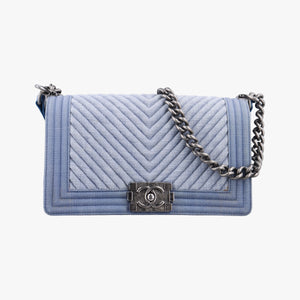 Pre-owned Chanel BOY CHANEL Blue Denim A67086 shoulderbag | stylenewstar