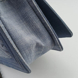 Pre-owned Chanel BOY CHANEL Blue Denim A67086 shoulderbag | stylenewstar
