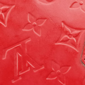 Secondhand Louis Vuitton Alma PM pomme d'amour Vernis M90096 handbag | stylenewstar