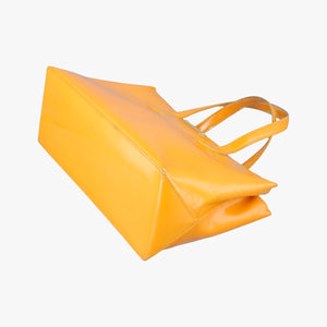 Pre-owned Louis Vuitton Wilshire PM Jaune Passion Vernis M91725 handbag | stylenewstar