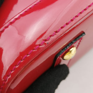 Pre-owned Louis Vuitton Alma BB pomme d'amour Vernis M90174 shoulderbag | stylenewstar