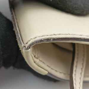 Pre-owned Gucci logo plate White×Beige Leather×Canvas 145993 handbag | stylenewstar