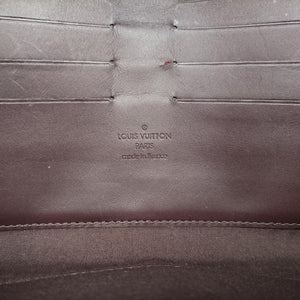 Pre-owned Louis Vuitton Rossmore MM Amarante Vernis M91551 clutchbag | stylenewstar